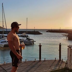 Meet your Posher, Johan